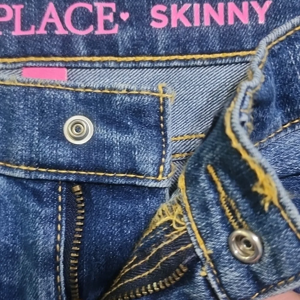 Jeans - Picture 3 of 4